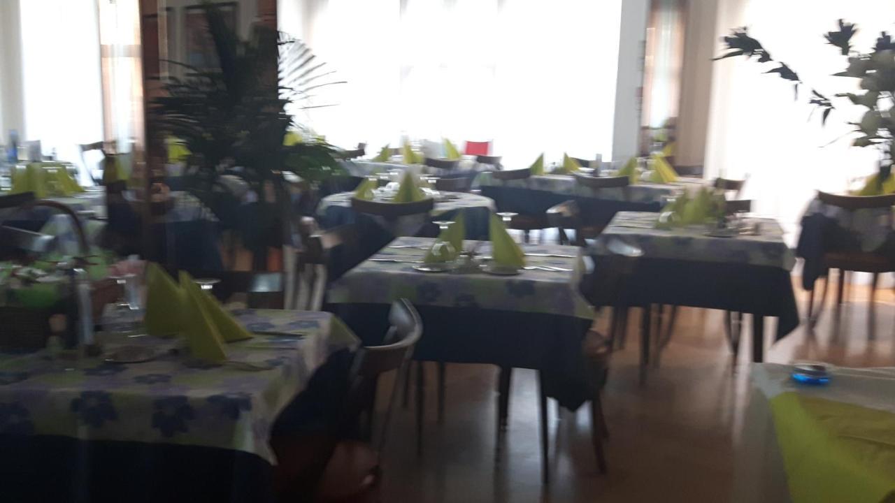 Rosa Hotel 3*